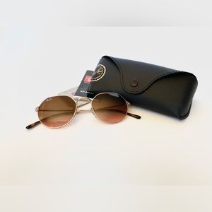 Ray-Ban Women’s Jack Sunglasses in Polished Gold / Brown